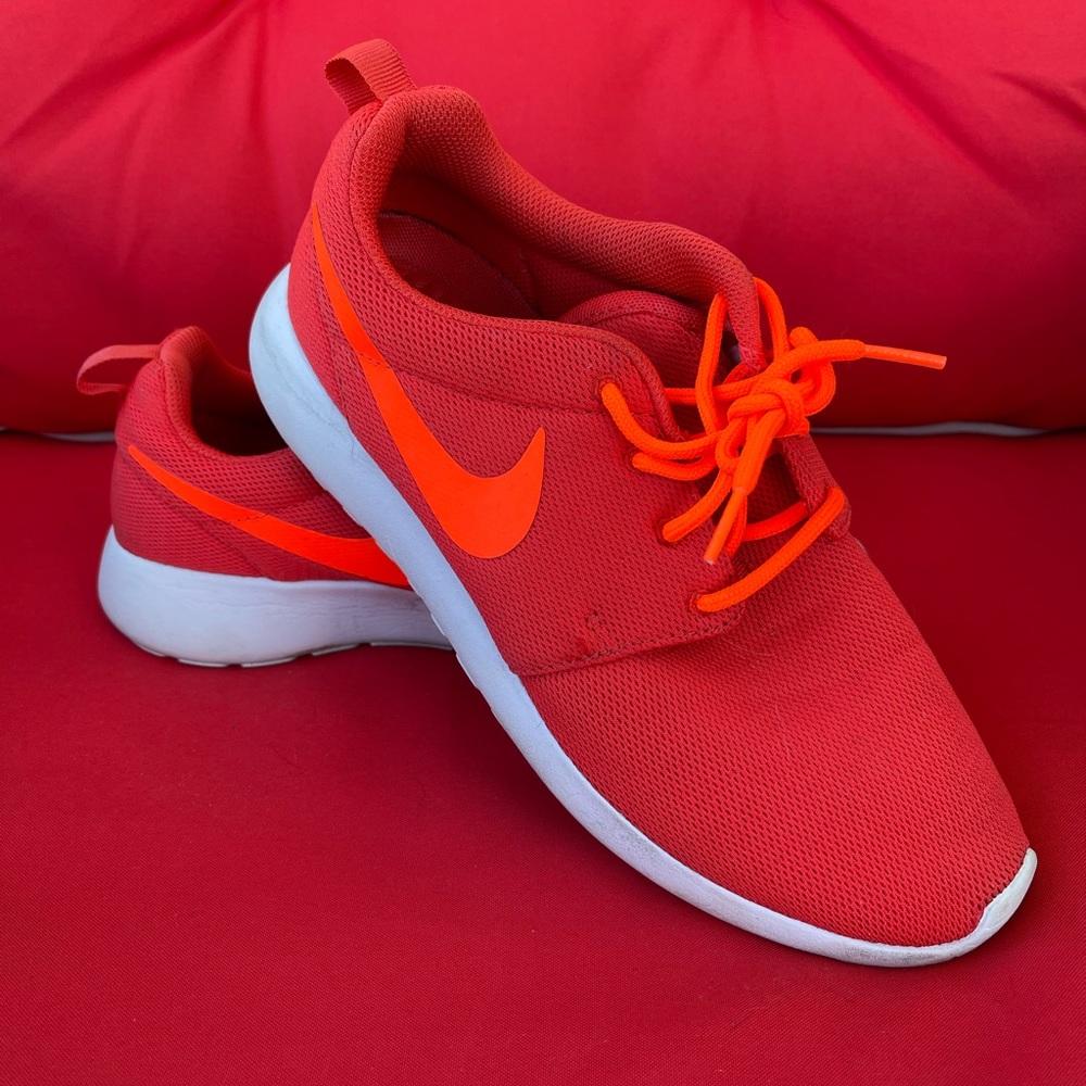 Nike - Size 9 - Coral Red with Orange Swoosh - Smoke-free Home
